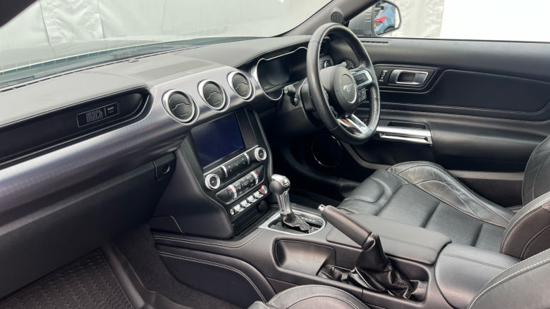 Ford Mustang 5.0 V8 Mach 1 2dr Auto Petrol Coupe